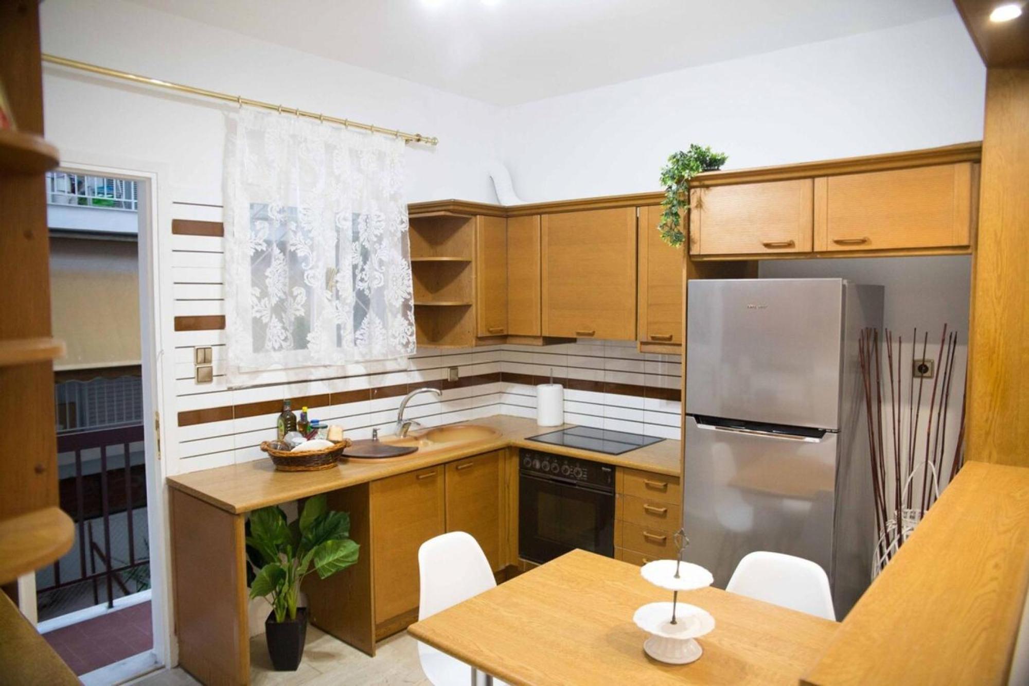 Cozy Apartment With Sea View Next To Marina Zeas Pireu Exterior foto